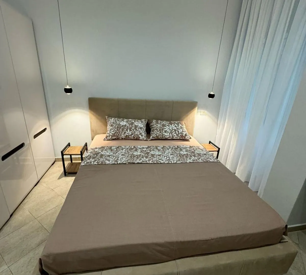 טיראנה Pau'S Daily Apartment