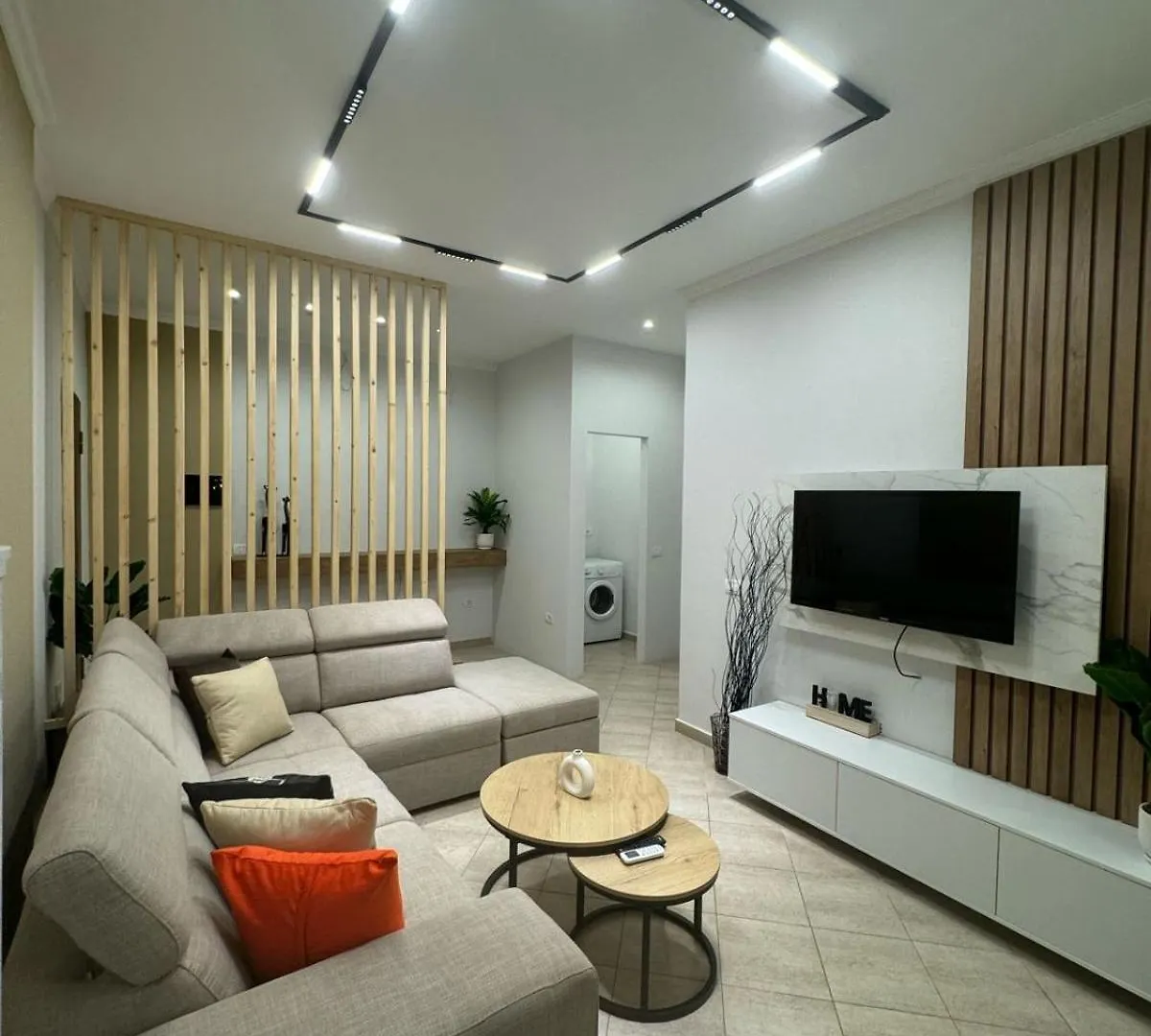 טיראנה Pau'S Daily Apartment